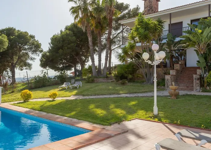 Hauzify I Villa Formentor